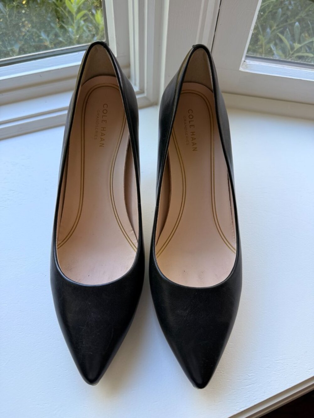 Cole Haan Grand Ambition Black Leather Pumps – Size 7.5